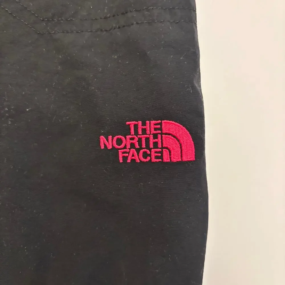 The North Face Youth XL Black Hiking Cargo Shorts Elastic Waist
